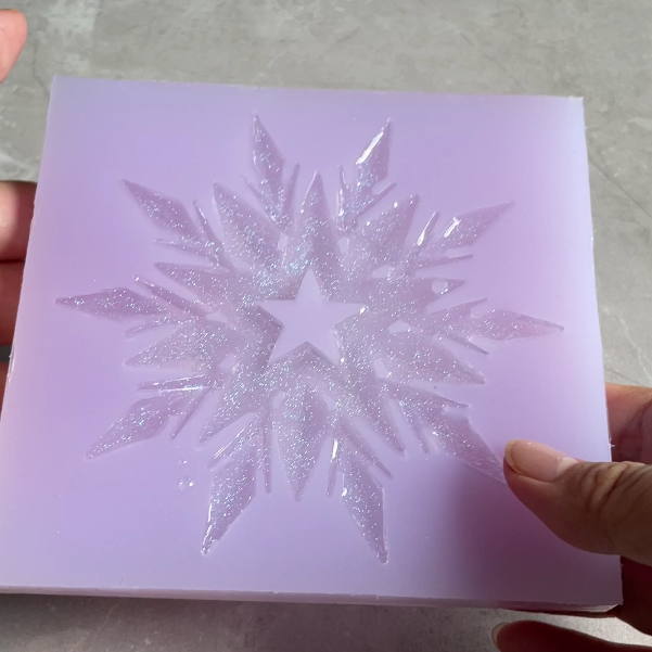 Large Handmade Snowflake Ornaments Resin Mold