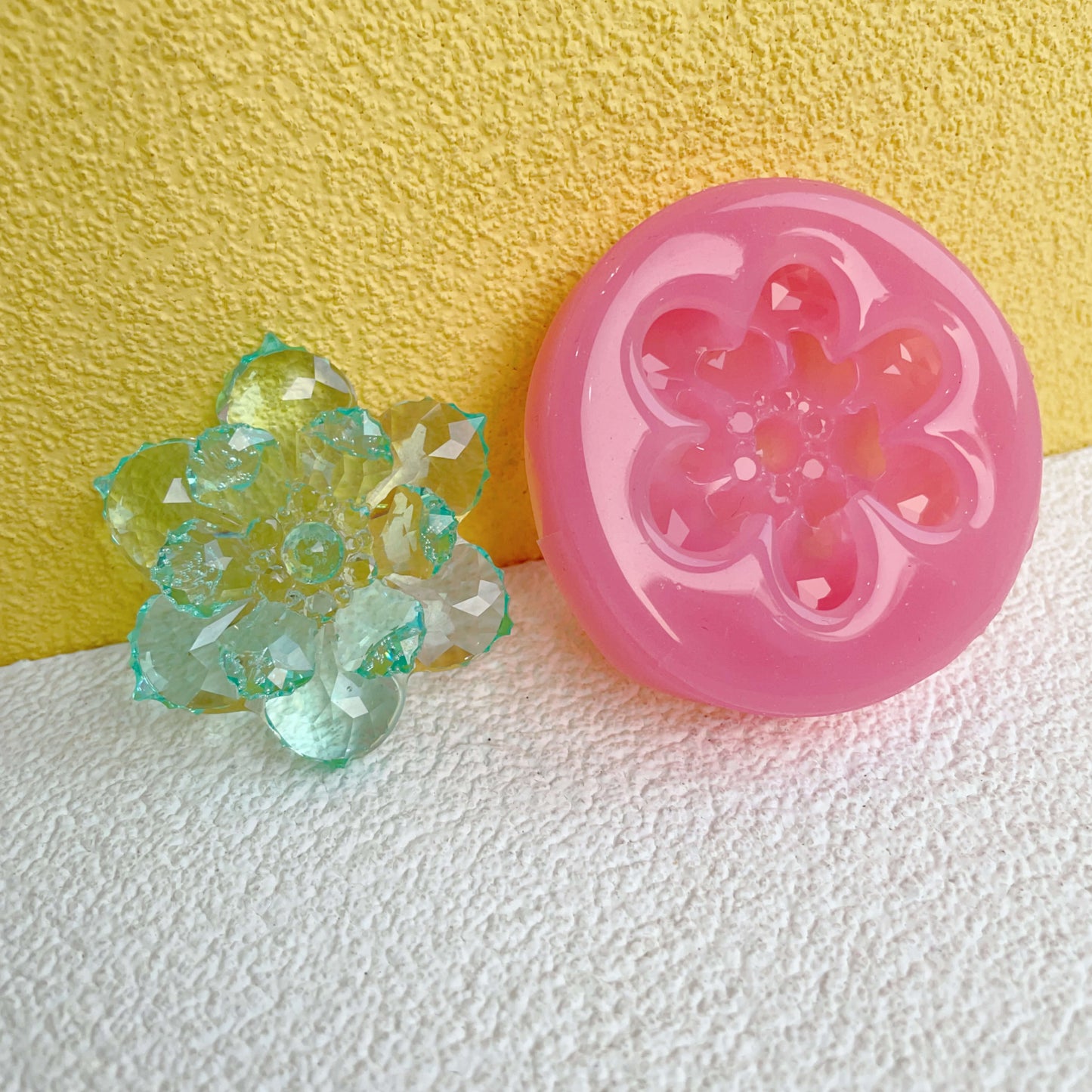 Handmade Crystal Effect Flower Brooch Resin Mold